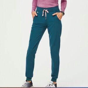 FIGS Zamora Jogger Scrub Pant